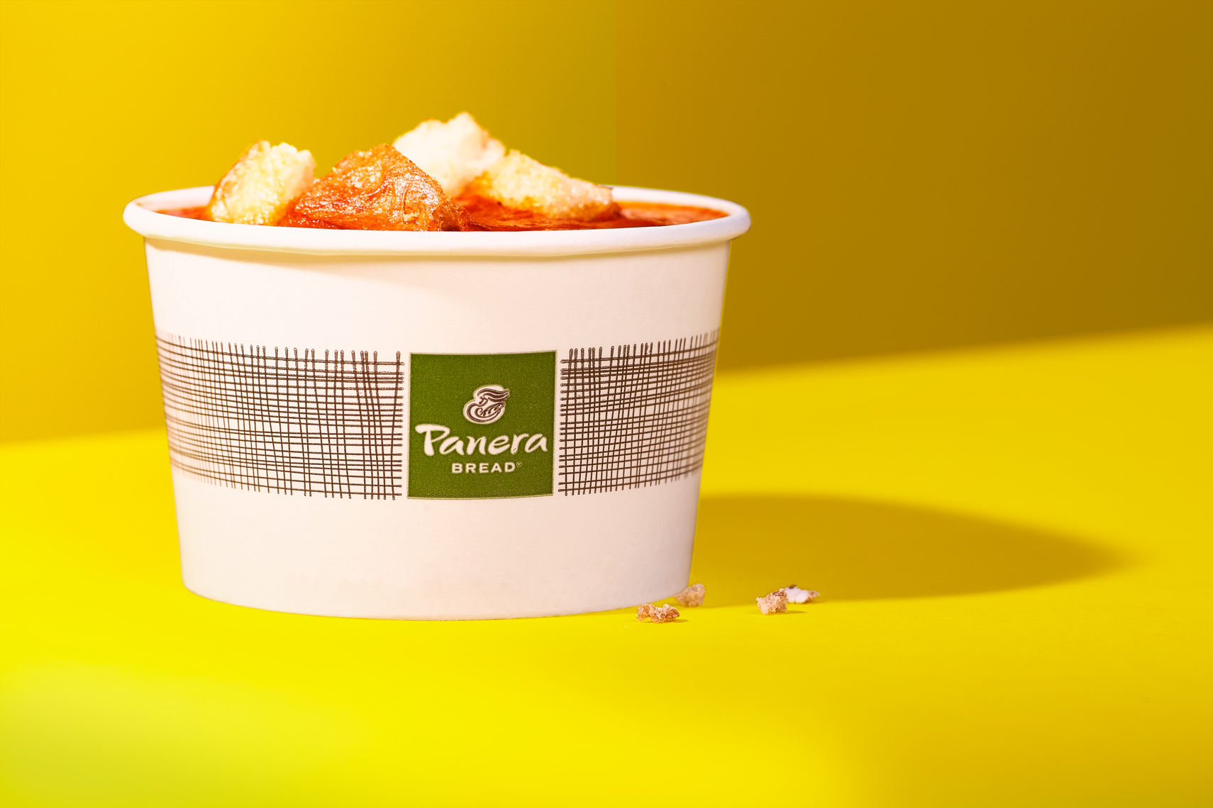 Panera-Bread-Tomato-Soup-Crouton-Bowl-Yellow